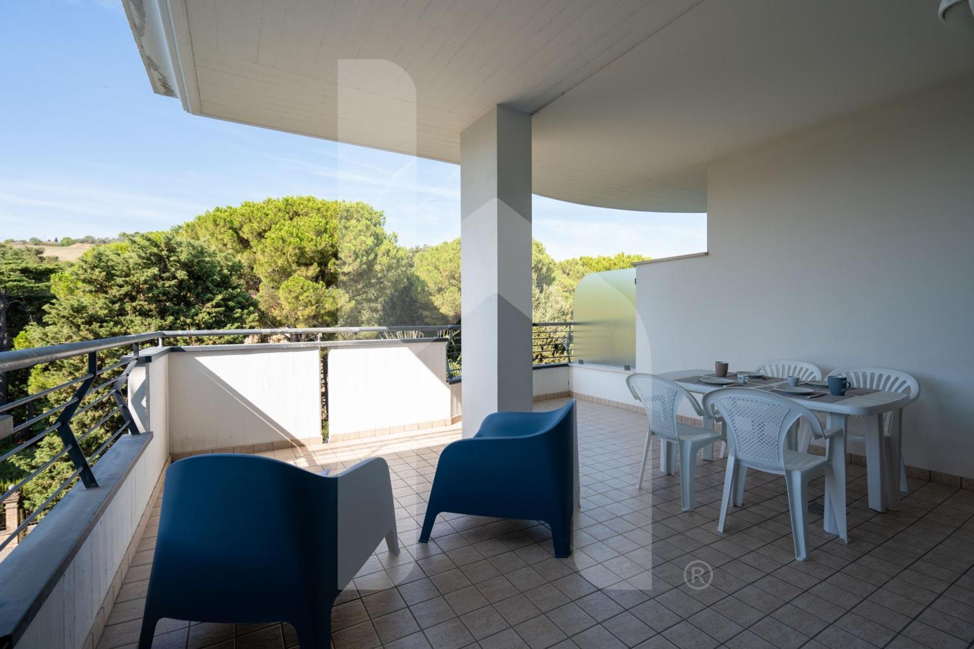 Holiday Rendez Vous Pineto Exterior foto